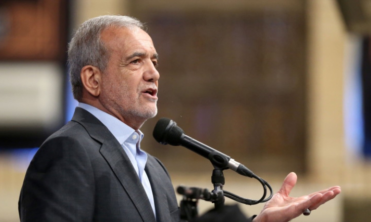 Иран се извини на съседите си и обеща да спре атаките си срещу тях